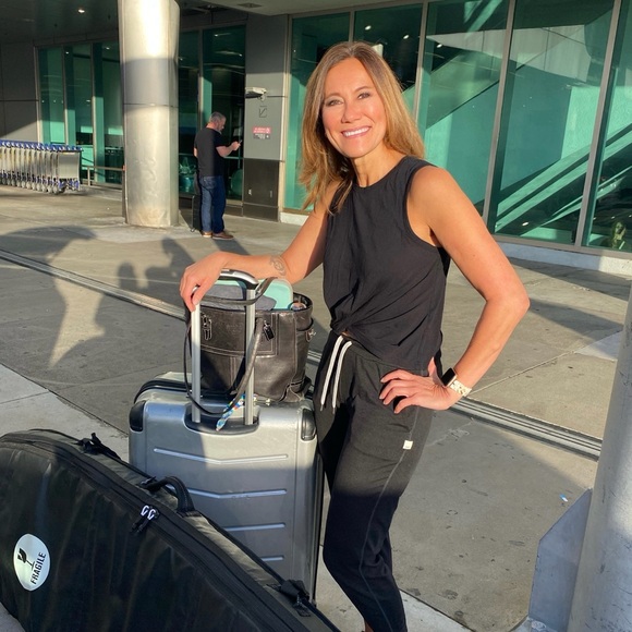 Meet your Posher, Suzy - Picture 3 of 5